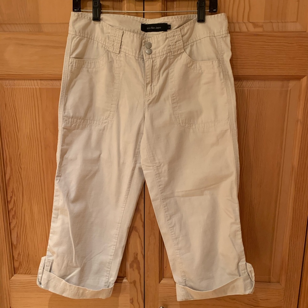 Calvin Klein Khaki Capri Pants